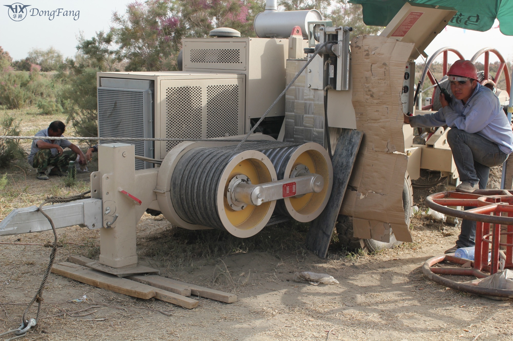 275KV Power Line Stringing Equipment hydraulic puller SAYQ90D